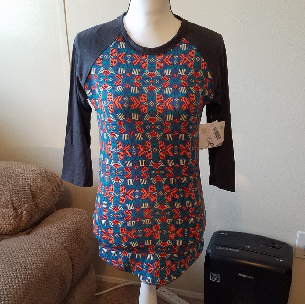 🧡 Nwt’s Lularoe Randy Baseball Tee XXS